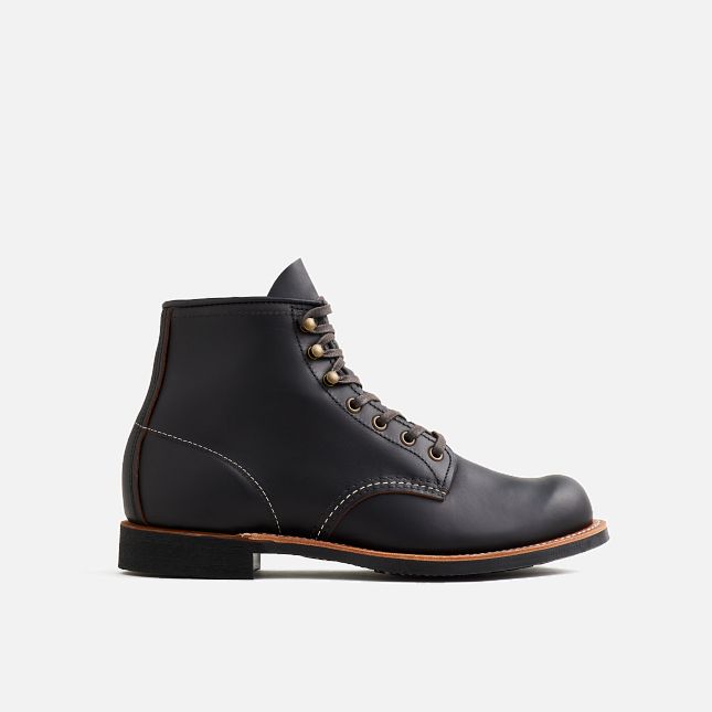 Red Wing 6-Inch Boot in Black Prairie Leather | 21ZWAYJBL